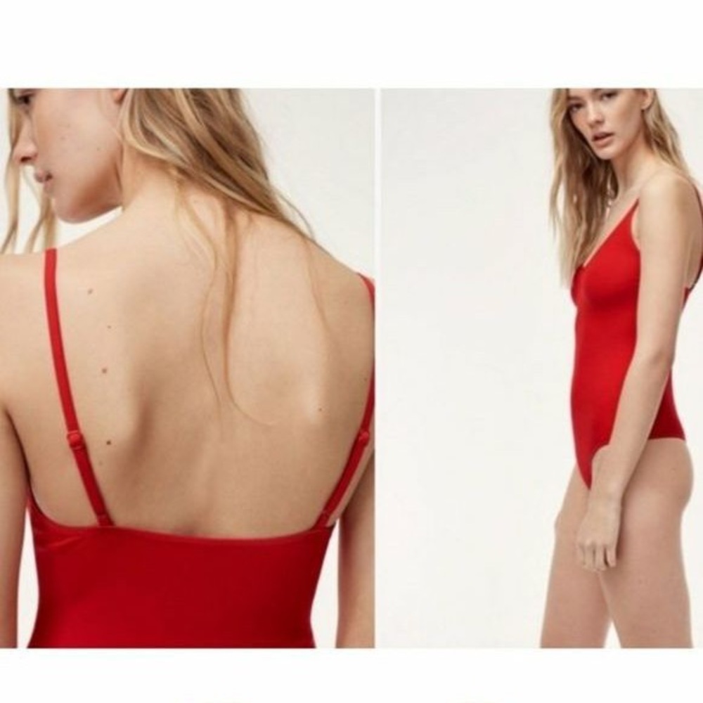 Aritzia bodysuit